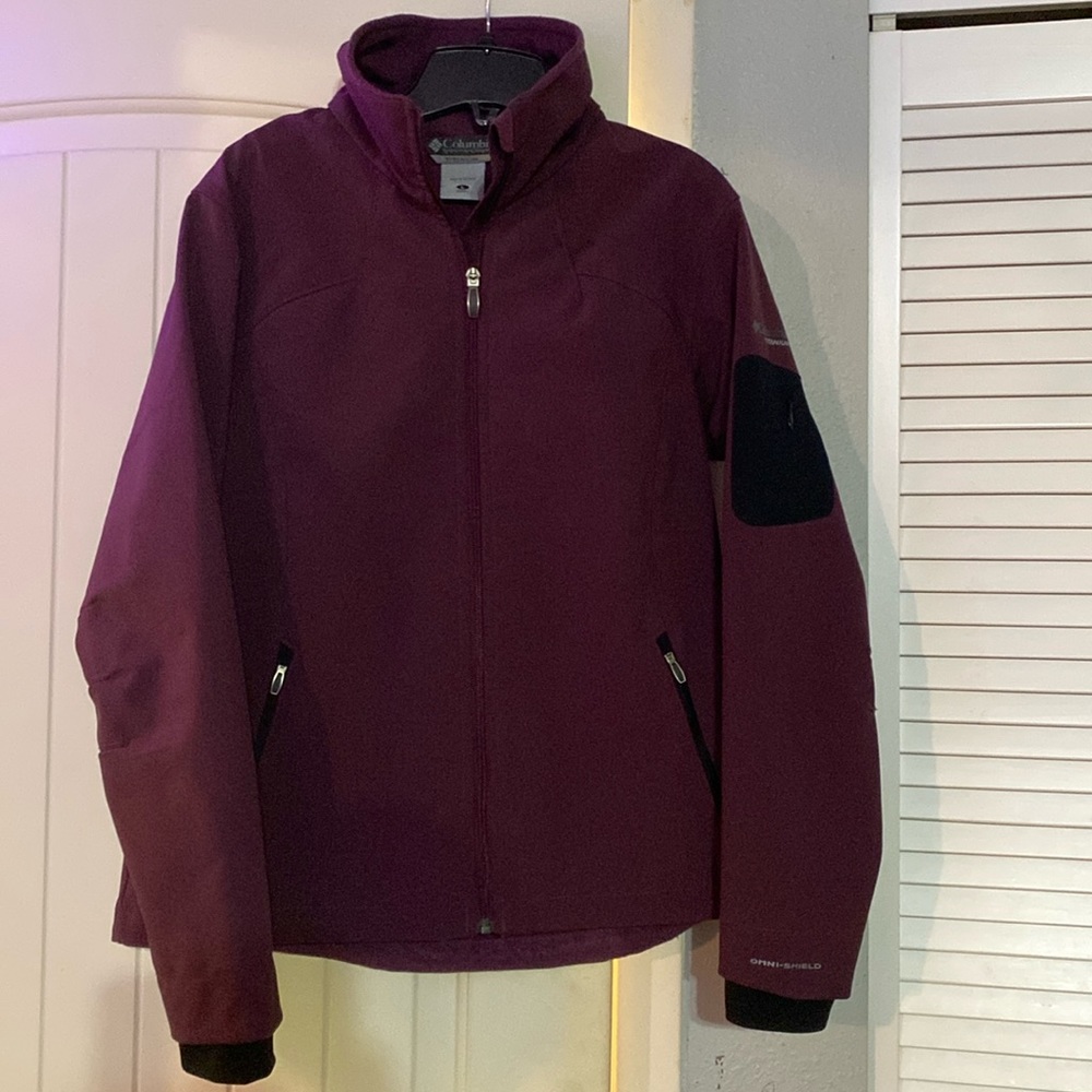 Columbia Jacket size L